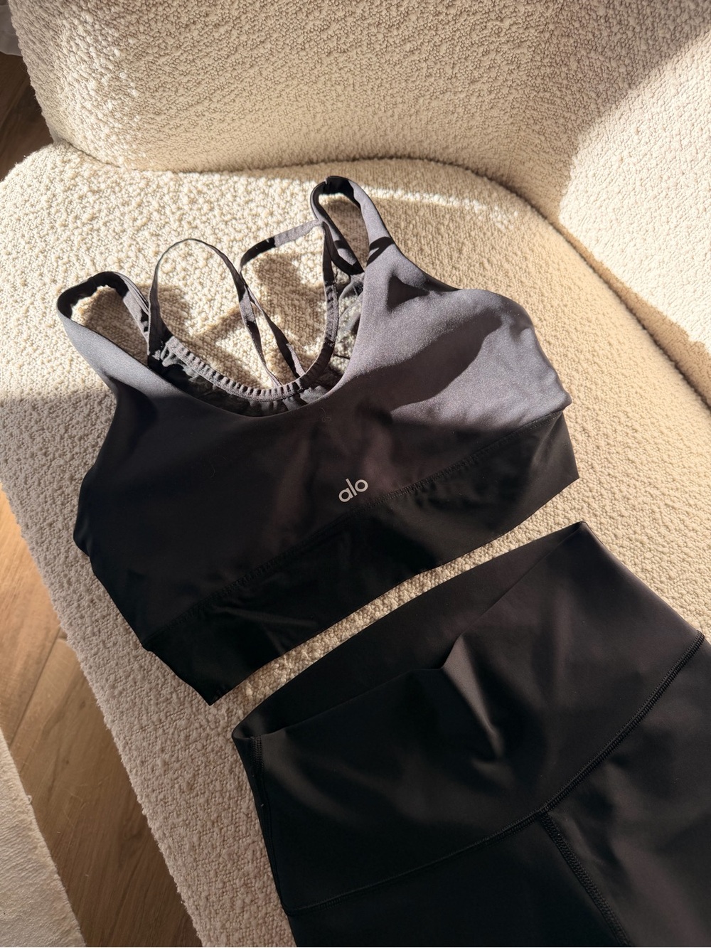 ALO Yoga Black Strappy Sports Bra with Crossback Detail